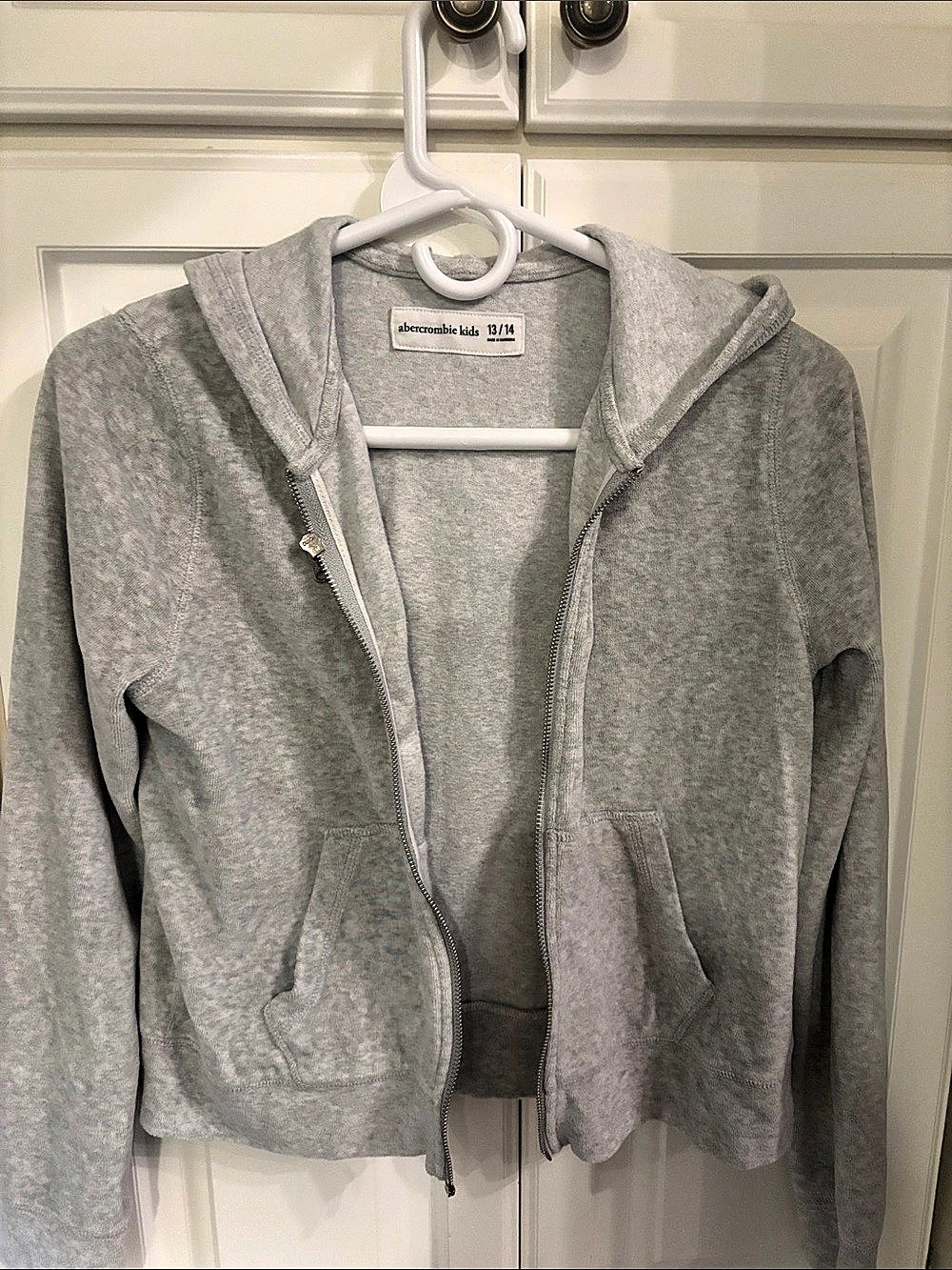 Abercrombie Kids Girls Gray Zip Hoodie Size 13/14